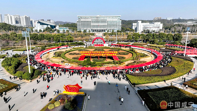 “春風(fēng)”搭好就業(yè)橋 提供崗位萬余個1.jpg